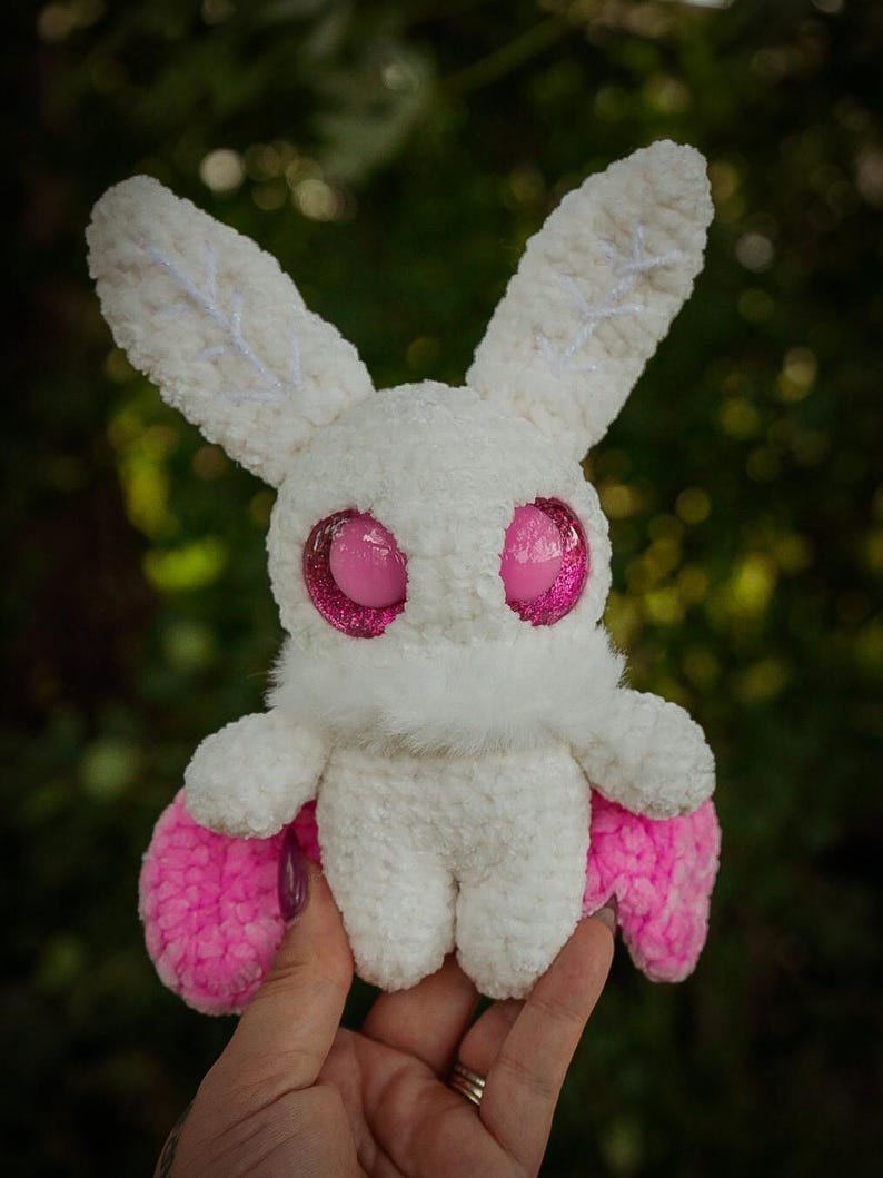 Maeve the Moth *Crochet Pattern Only!* image 6