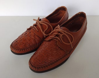 Naturalizer Brown Leather Woven Oxfords - Womens Size 8 Medium Width