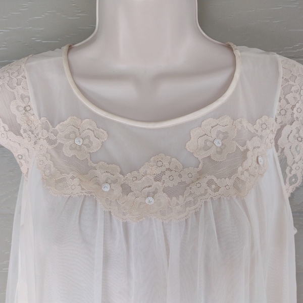 Vanity Fair Floaty Nylon Chiffon Nightgown - Ladies Size S Small - Ivory Beige Cream