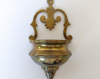 Lovely Brass Wall Pocket Planter Pot