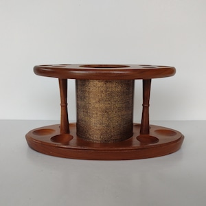Holz-Tabak-Pfeifenständer mit mit Kork ausgekleideter Humidor-Glas-Öffnung