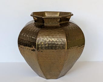 Lovely Hammered Brass Planter Pot - Octagon Shape - Large 8 1/4&quot; x 8 1/4&quot;