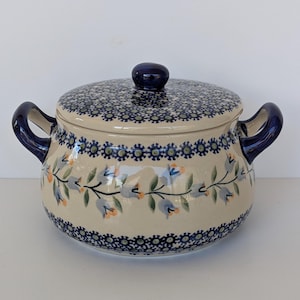 Polish Pottery Bean Soup Pot Bowl - Spring Tulip Pattern - Hand Made in Boleslawiec Poland - marked Manufaktura