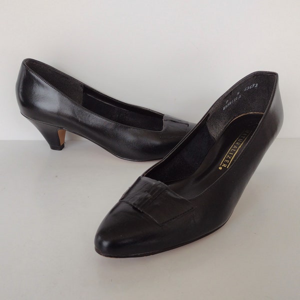 Naturalizer Black Leather Pumps Heels - Womens Size 7