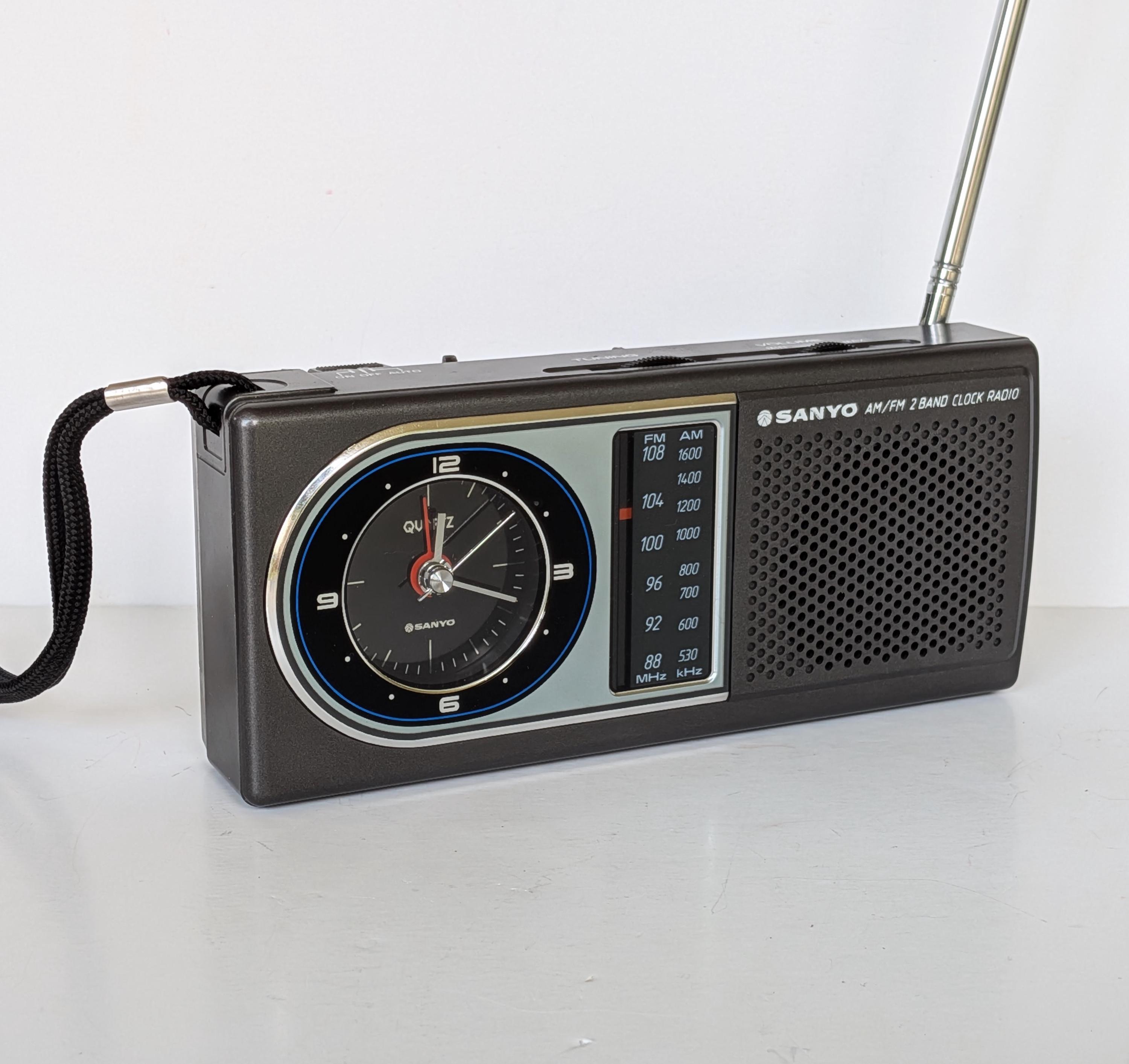 SANYODIGITAL　CLOCK　RADIO　新品未使用品　Vintage VTG AND RARE SANYO DIGITAL CLOCK- RADIO | eBay