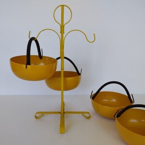 Yellow Snack Bowl Set with Stand - Yum Yum Tree!