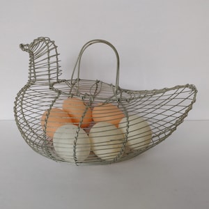 Metal Wire Chicken Basket