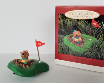 Hallmark Keepsake Ornament - 1996 "I Dig Golf" - Golfing Woodchuck