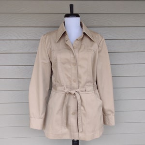Classic Vintage Tan Khaki Short Trench Coat - Womens size 10 today