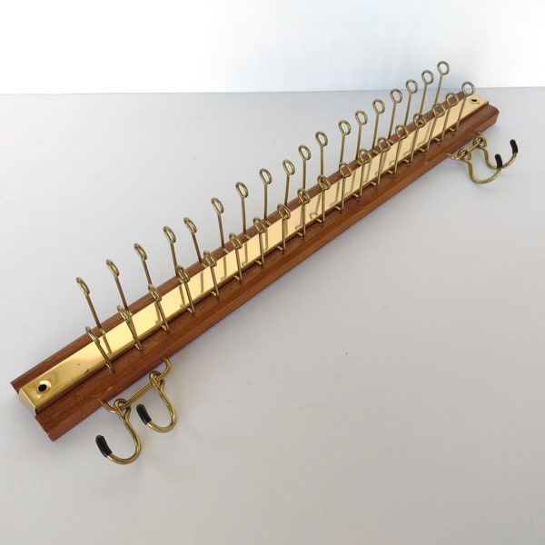 brookstone tie rack