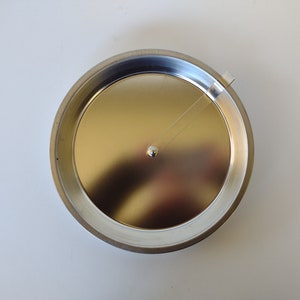Easy Release Round Cake Pan - 9&quot;