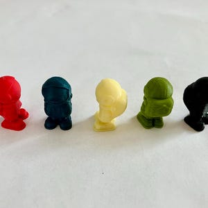 Terraforming Mars Astronaut Player Pieces- Half our profit goes to OXFAM - Recycled Plastic bild 3