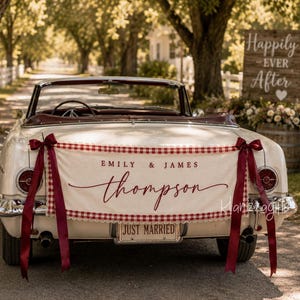 Handbesticktes Willkommensschild für die Hochzeit, individuelles Banner für den Gartenempfang, romantisches Hochzeitsschild, Banner für die Tischdekoration des Brautpaares