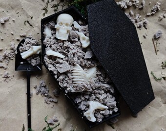 Bara 3D con ossa e pala in cera di soia - Kit "esumazione" in cera di soia - Scatola gotica riutilizzabile - Regalo horror e stranezze - 80 g