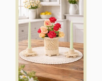 Patrón de conjunto de porta flores y candelabro de crochet