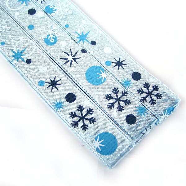 SALE - Pattern Magnet - Pattern Keeper Magnet Bookmark - Knitting Crochet Supplies - Set of 3 - Christmas Blue Winter Snowflake