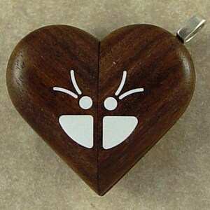 Illusionist Locket #4220 Thin Magic Butterfly Pendant by Illusion