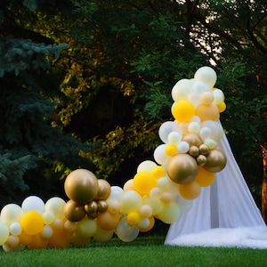 Oh-Babee Bee Balloon Garland Arch Kit • Oh Baby • Honey Bee Baby Shower • Mama to Bee Party • Winnie the Pooh Party