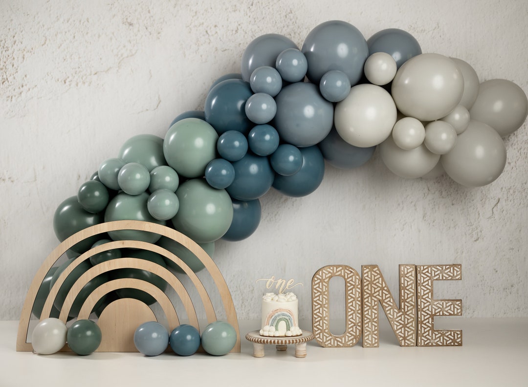 Dusty Blue Ombre DIY Balloon Garland Kit • Cake Smash • Chalk Matte ...