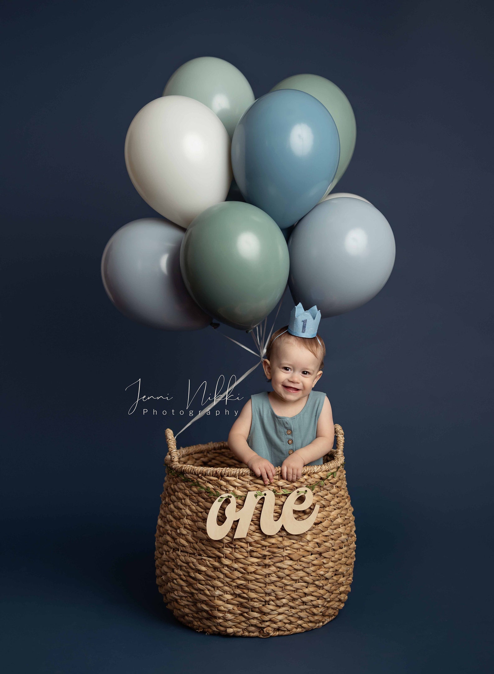 Dusty Blue Ombre DIY Balloon Garland Kit • Cake Smash • Chalk Matte ...