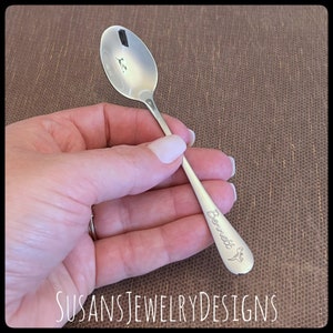 Engraved baby spoon with dinosaur baby shower gift for new mom personalized baby spoon name and date new baby boy or girl stainless steel