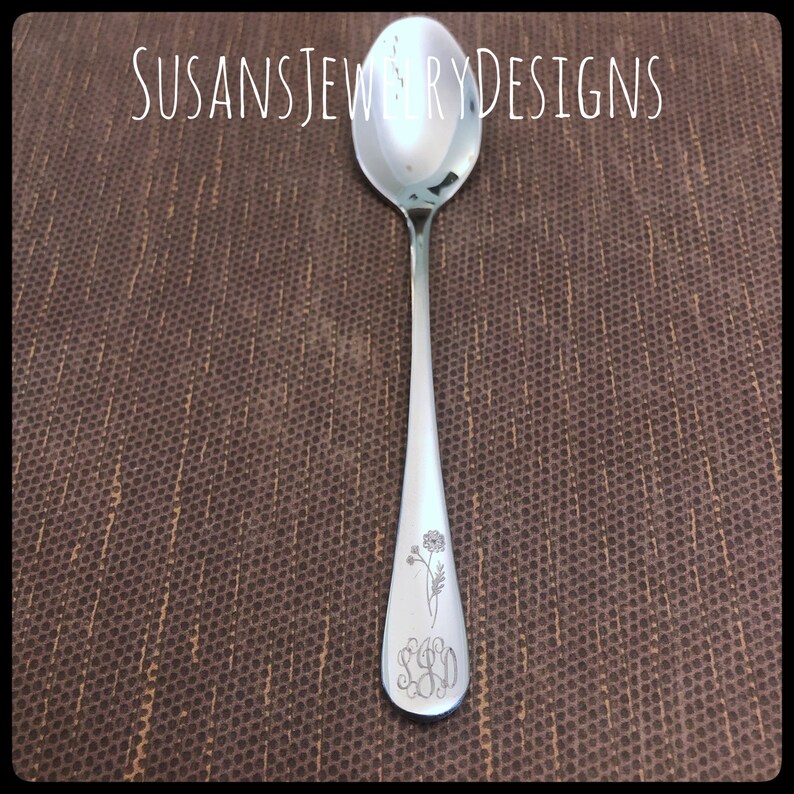 Engraved birth flower baby spoon, monogram baby shower gift, stainless steel, new mom, initial monogrammed, unisex, mom gift, personalized image 4