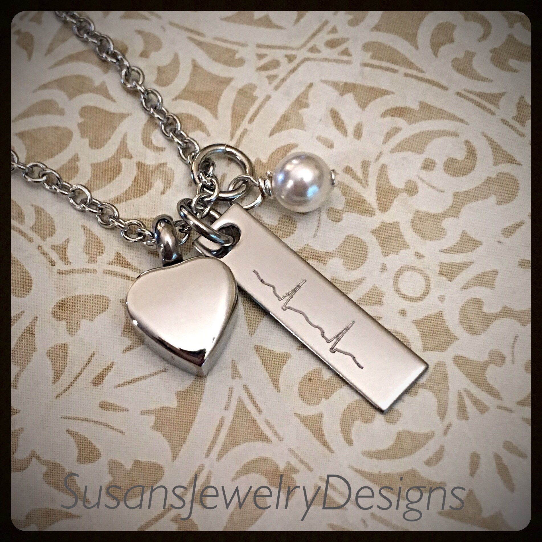 Custom Heartbeat Heart Urn Necklace Stainless Urn Memorial