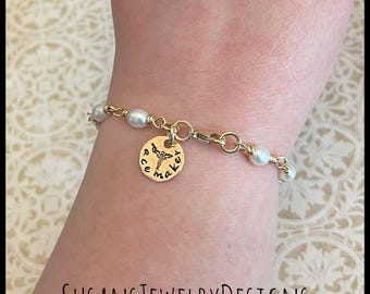Custom medical alert bracelet, pearl medical ID, medical alert, med identification, allergy diabetic, med id, yellow gold filled jewelry