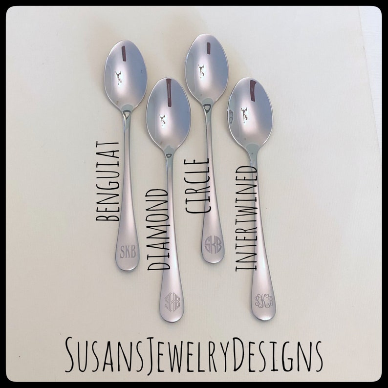 Engraved birth flower baby spoon, monogram baby shower gift, stainless steel, new mom, initial monogrammed, unisex, mom gift, personalized image 3