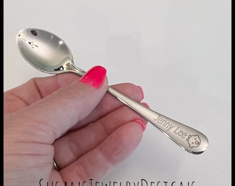 Engraved baby spoon with girl face, baby shower gift, new mom, name and date, new baby, personalized, childs head, silver stainless steel