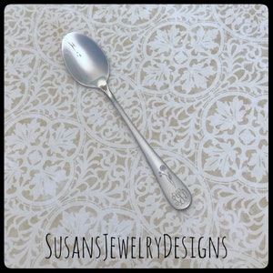 Engraved birth flower baby spoon, monogram baby shower gift, stainless steel, new mom, initial monogrammed, unisex, mom gift, personalized image 2