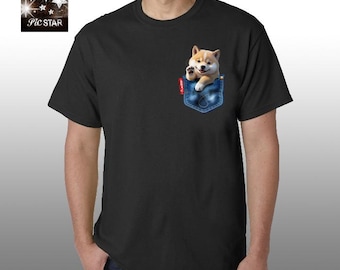 Shiba Inu T-Shirts mit Jeans-Taschenmotiv. Shiba Inu Kinder-T-Shirt, Shiba Inu Erwachsenen-T-Shirt, Shiba Inu T-Shirt, Shiba Inu T-Shirt, Shiba in der Tasche