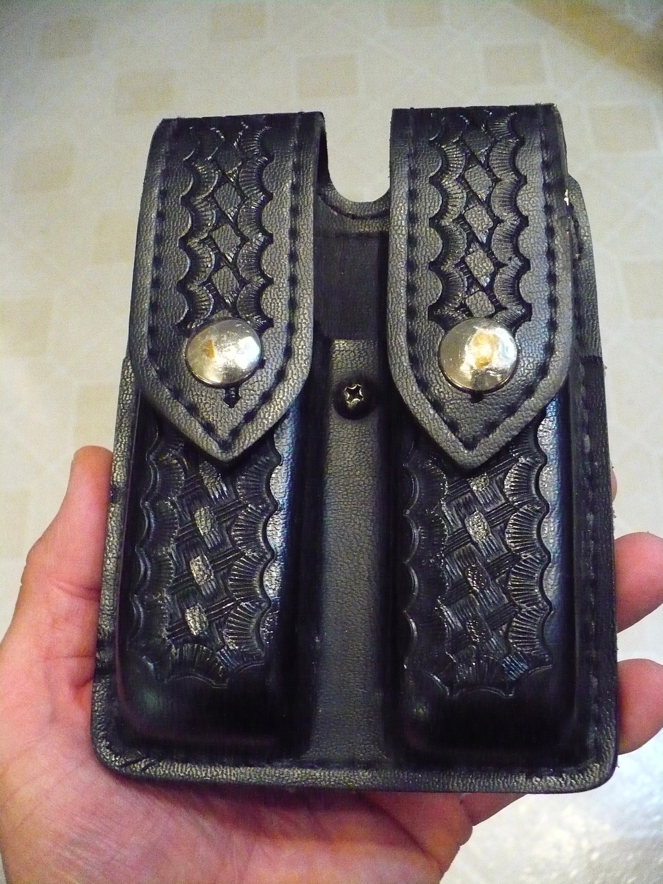 Vintage Safariland Plain Black Leather OWB Holster For S&W Mod 34 Kit –  vintagegunleather
