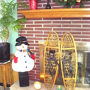 Snowshoes - 10&quot; x 36&quot;  - Made in Canada