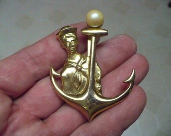 Goldtoned Anchor Brooch with Faux Pearl