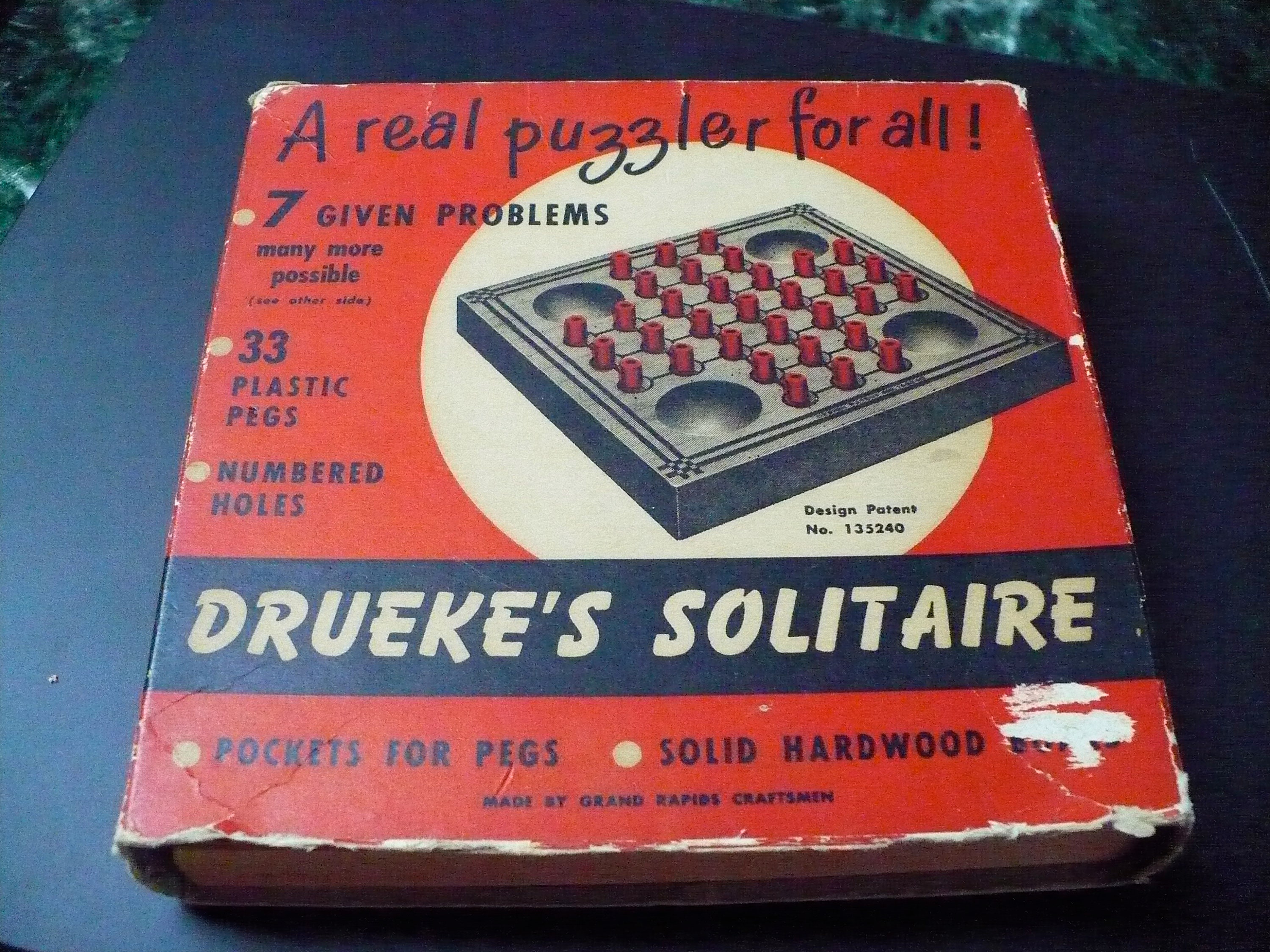 Dureke & Sons Wood Magnetic Square Solitaire Puzzle 1961