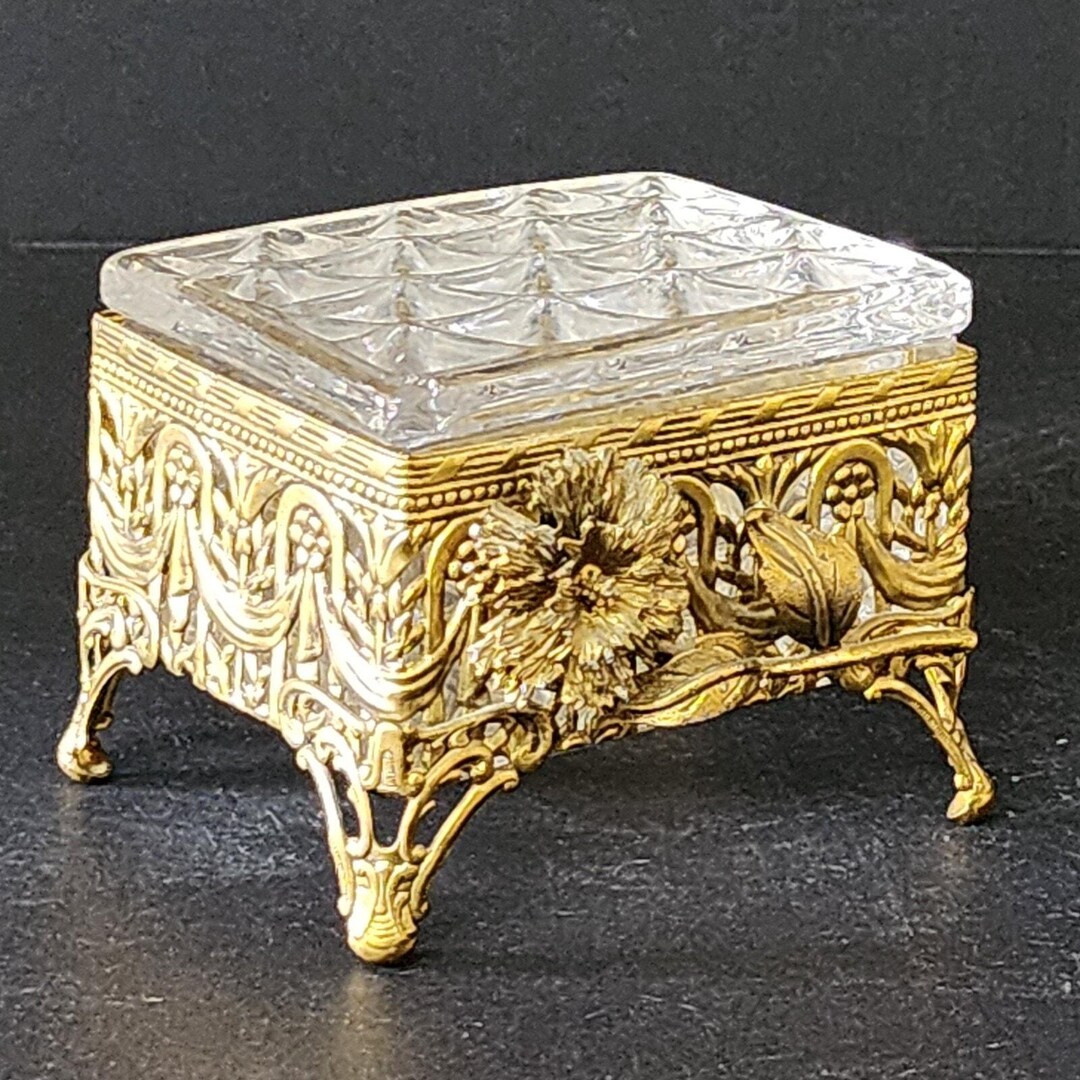 Antique Ornate Victorian Gilded Jewelry Casket Box W/ Crystal Glass Box ...