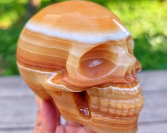 4inches Natural Geode Stone Carved Skull, quartz crystal Skull carving, Geode Stone Skull statue,Energy Healing Decor,Crystal Skull Gifts