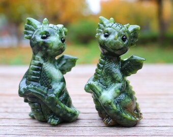3.2インチの天然翡翠彫刻ドラゴン、クォーツクリスタル彫刻、ドラゴン