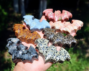 3.2inches natural Quartz Crystal Carved bat, crystal bat Carving, bat statue,Energy Crystal Carving,Halloween bat,bat gifts