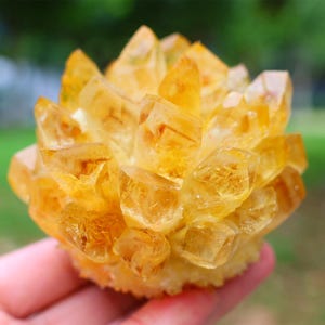 natural citrine cluster,quartz cluster,crystal vug,cluster specimen,white crystal cluster