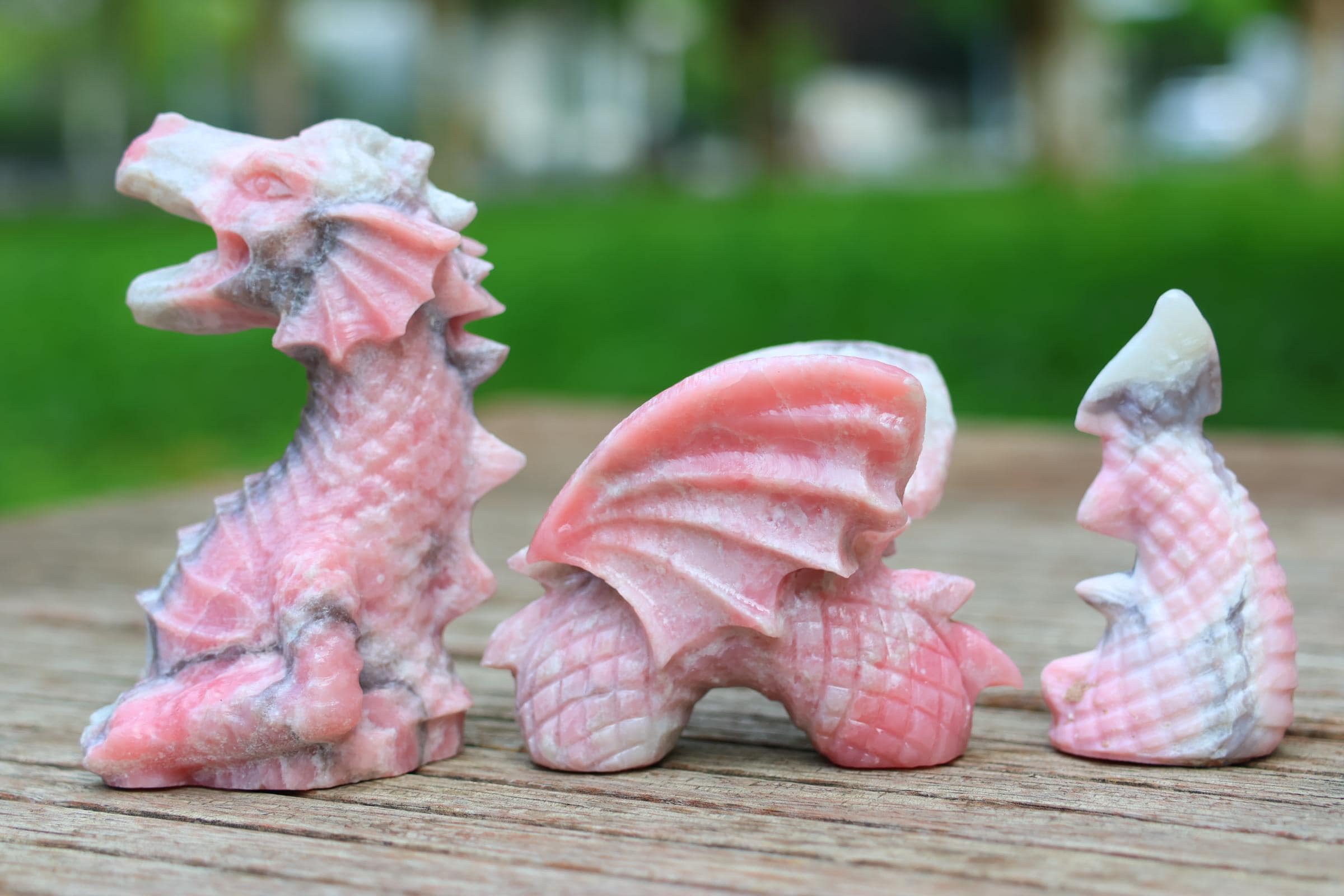 オルゴナイト　ピンクのドラゴン型樹脂オブジェ 約10cm 5.6inches Natural Pink Opal Carved Dragon, Quartz Crystal Carving