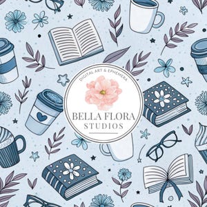 Op de afbeelding: Een naadloos patroon in blauwe en witte tinten met illustraties van boeken, koffiebekers, brillen en bloemen. Het patroon bevat de tekst "Digital Art & Ephemera Bella Flora Studios".