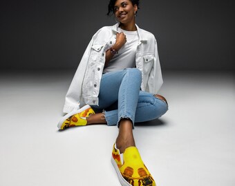 Honeybee Rose Women’s slip-on canvas shoes