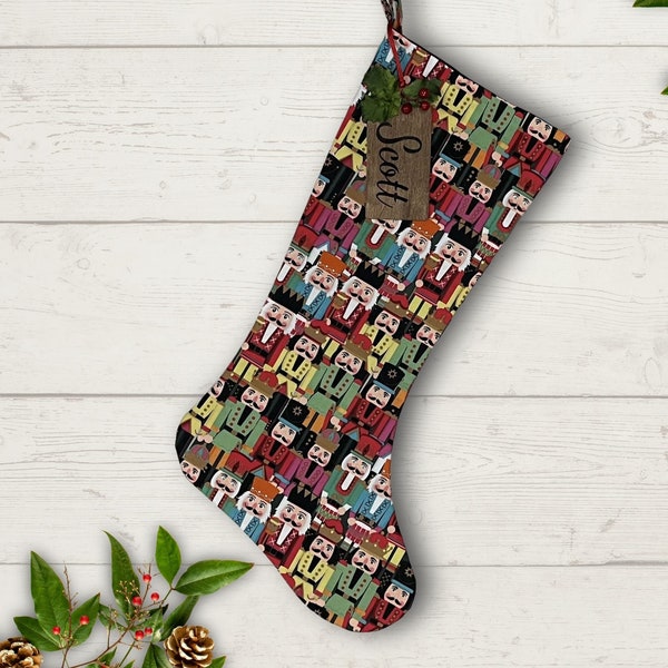 Nussknacker Weihnachtsstrumpf Personalisiertes Geschenk Unter 50 Strumpf mit Namensschild Stocking Benutzerdefiniertes Geschenk für Ihn Geschenk für sie Weihnachtsdekor