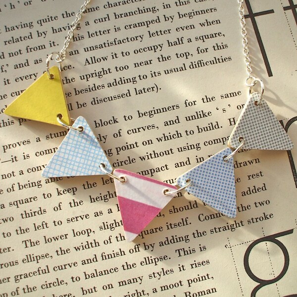 Wooden Bunting Flag Necklace - Candy