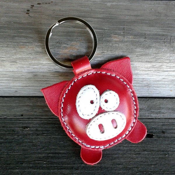 Leather Keychain Pig Red - FREE Shipping Wordlwide - Handmade Leather Pig Bag Charm