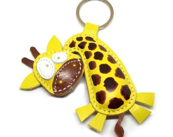 Sweet Yellow Giraffe Leather Animal Keychain - FREE shipping worldwide - Leather Giraffe Bag Charm
