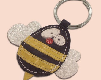 Cute little bee keychain