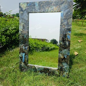 Espejo de pared de labradorita natural hecho a mano (personalizable)